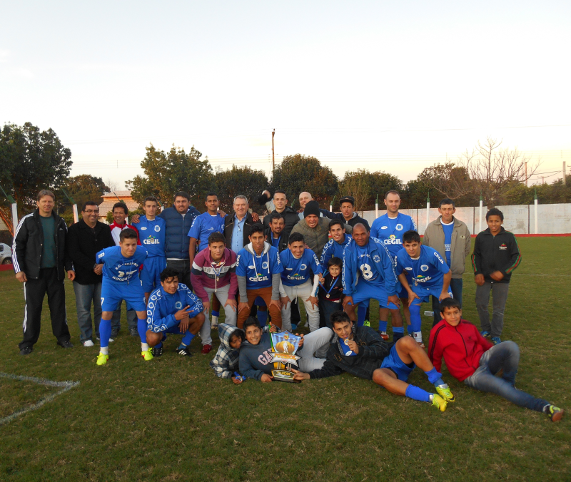 CRUZEIRO E SÃO PAULO CONQUISTAM O MUNICIPAL DE FUTEBOL DE CAMPO 